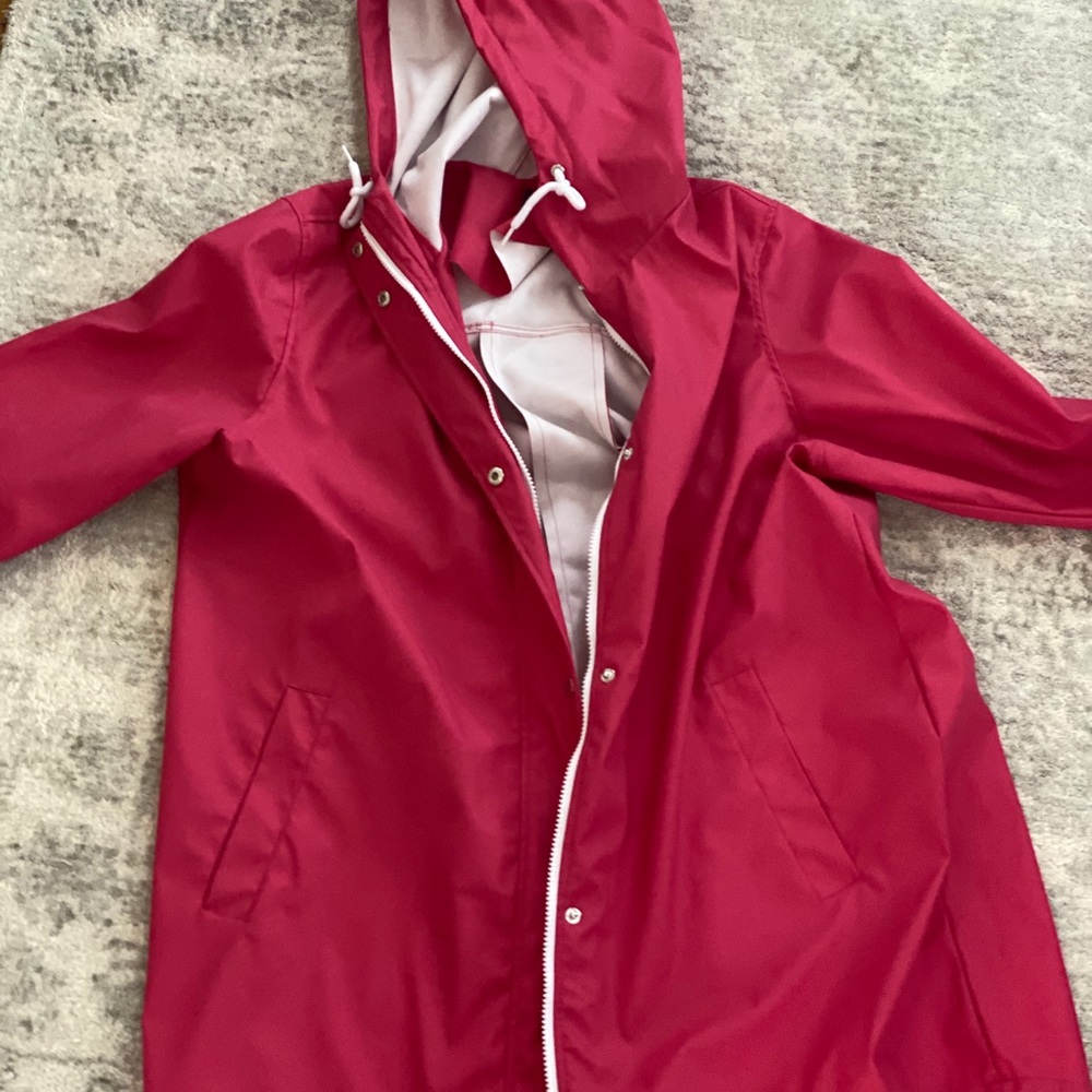 Rain coat